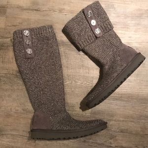 UGG Carey Boots NEW!!